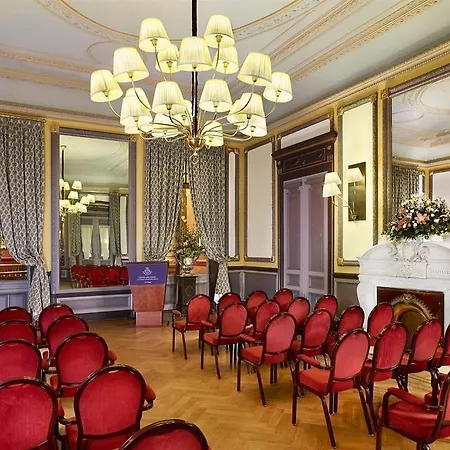 Szálloda Des Indes 5*