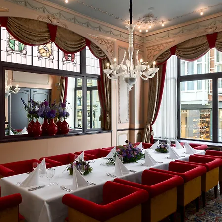 Des Indes Haga
